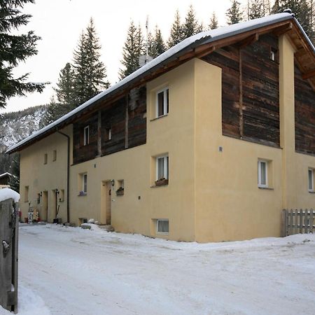 Chesa Gulas - La Punt-Chamues-Ch Exterior foto